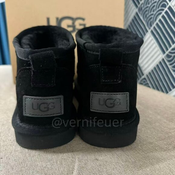 New Ugg Womens mini Snow boots Black - Picture 3 of 5